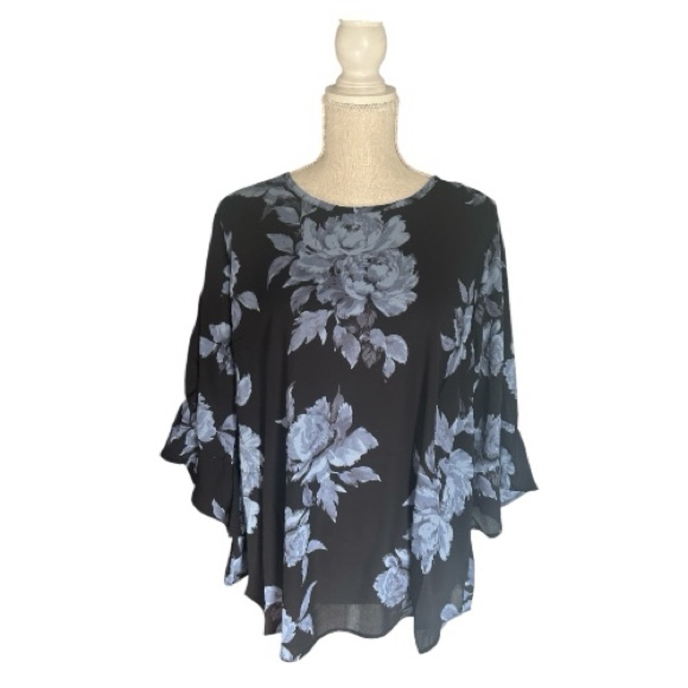 Torrid Elegant Georgette Ruffle Blouse Blue Rose Floral on Black New with tag 1X